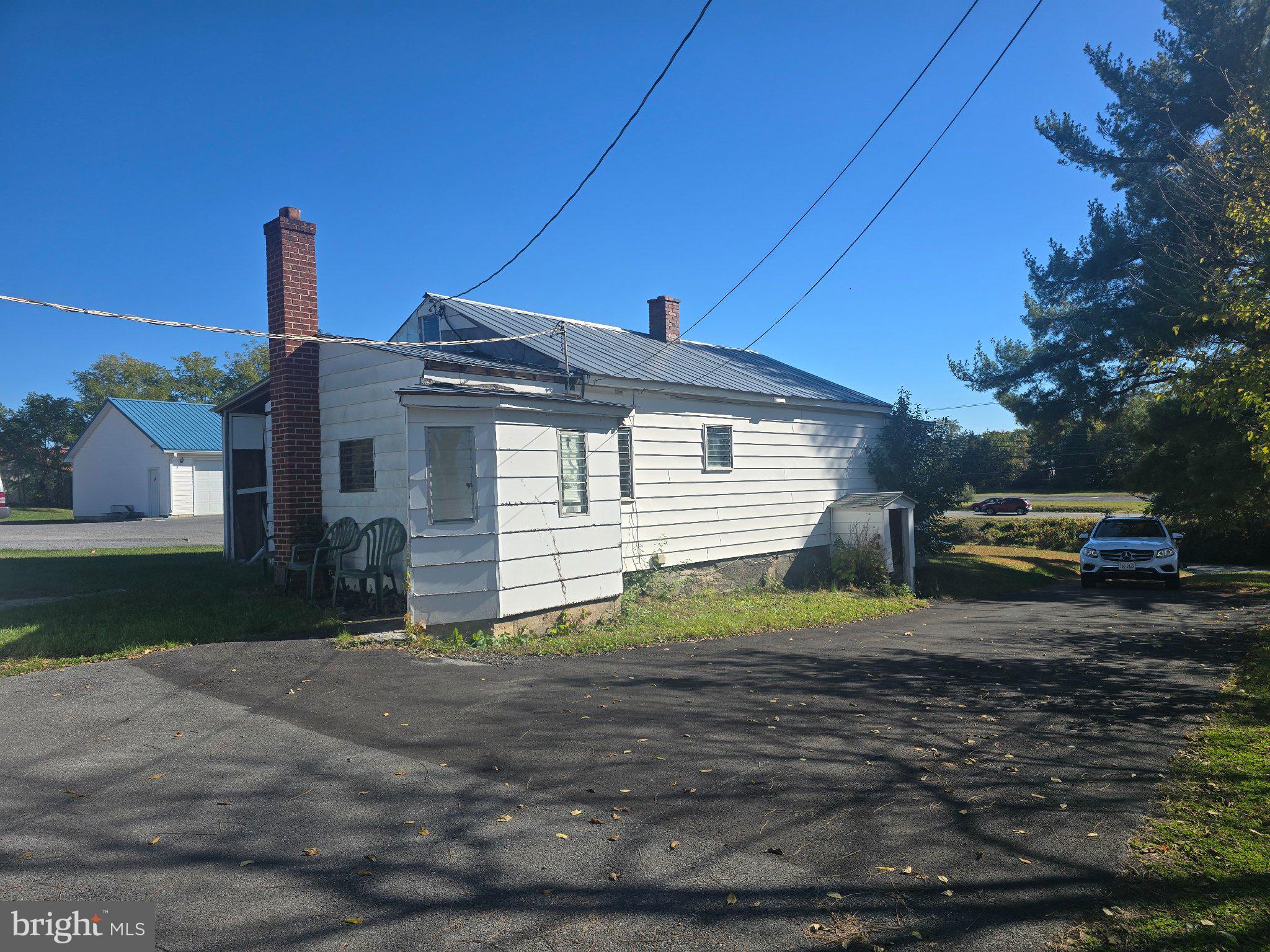 1785 BERRYVILLE PIKE