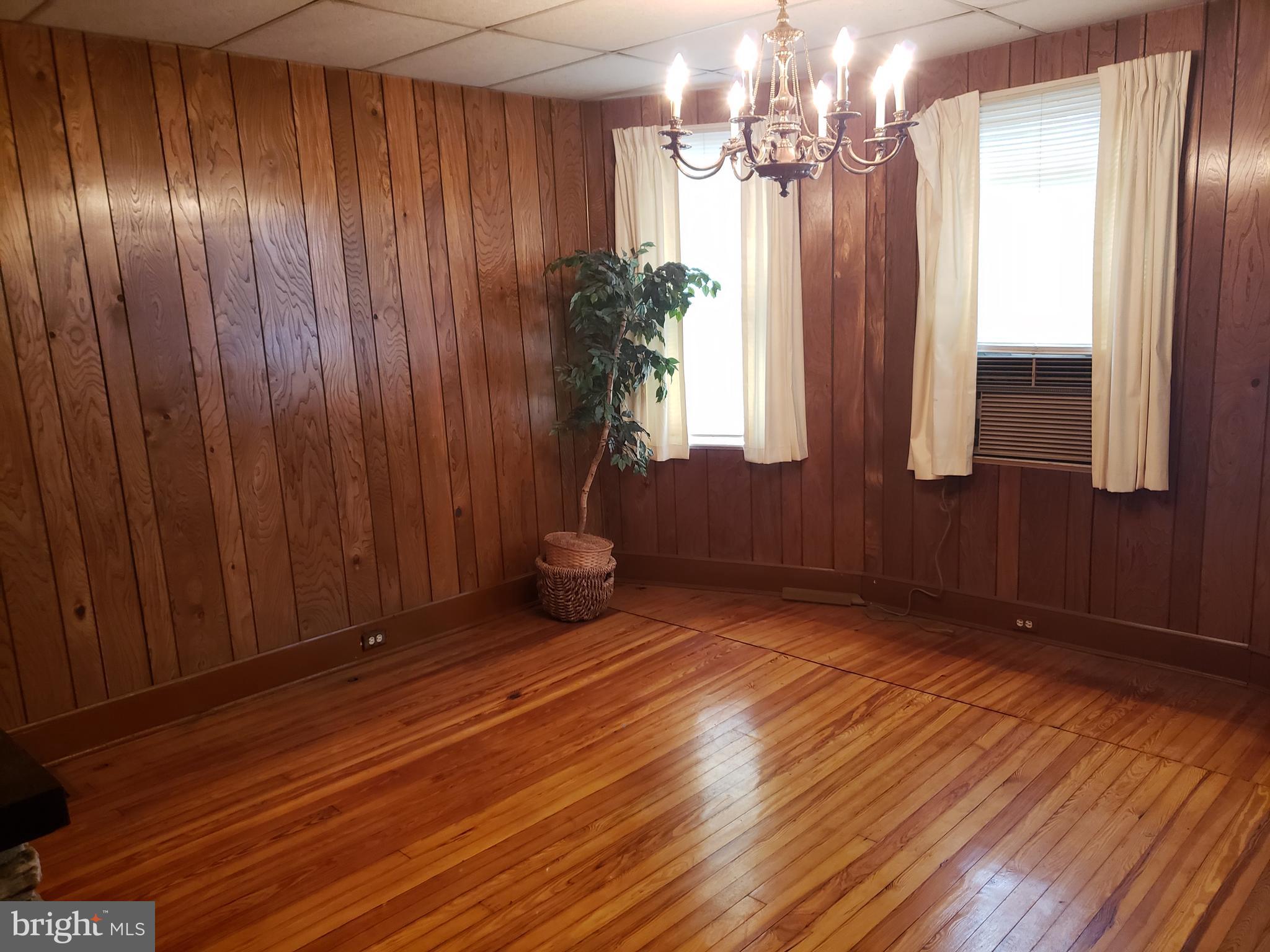 HAMILTON HEIGHTS - Residential