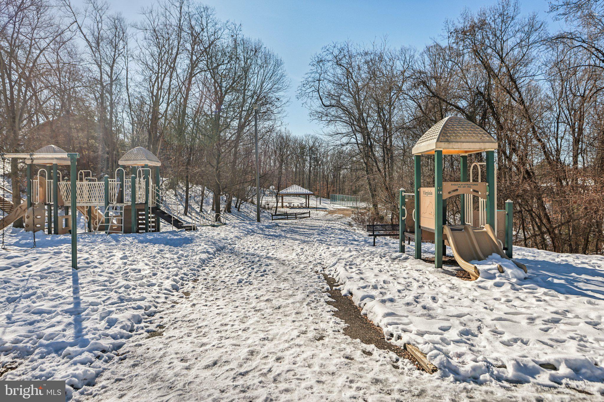 RIPPON LANDING - Residential