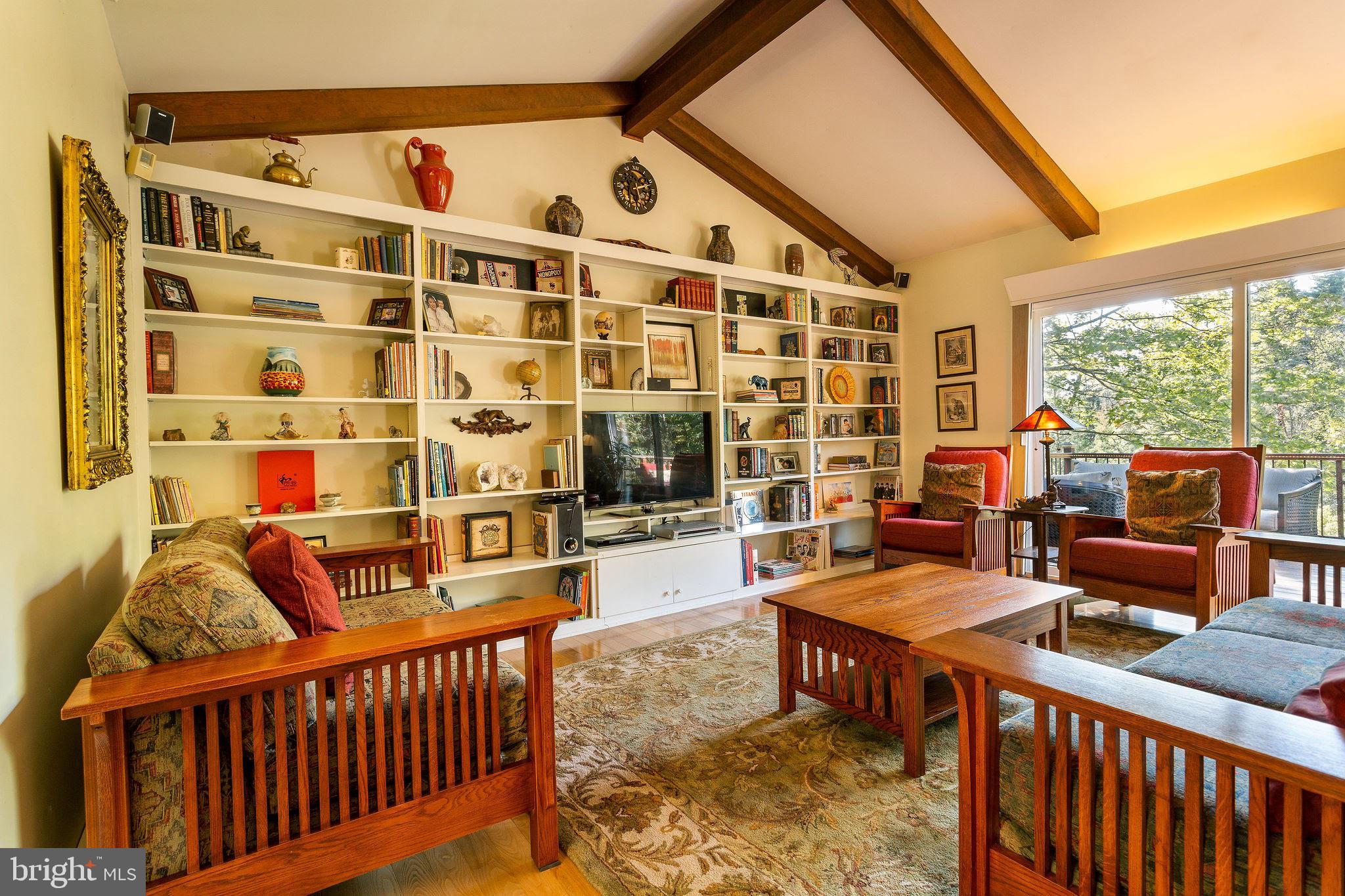 RIDGE CREST ESTATES - Residential