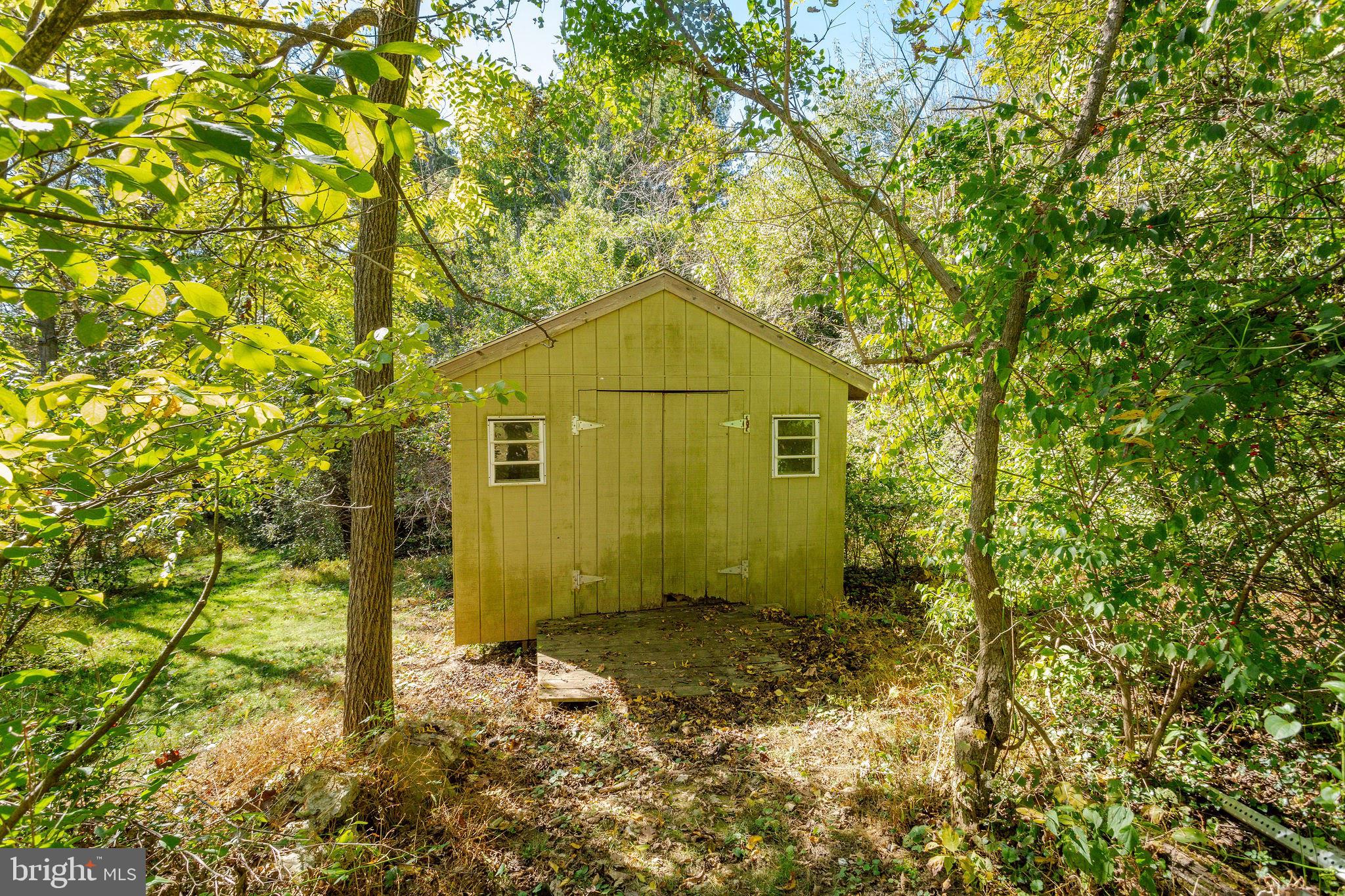 RIDGE CREST ESTATES - Residential