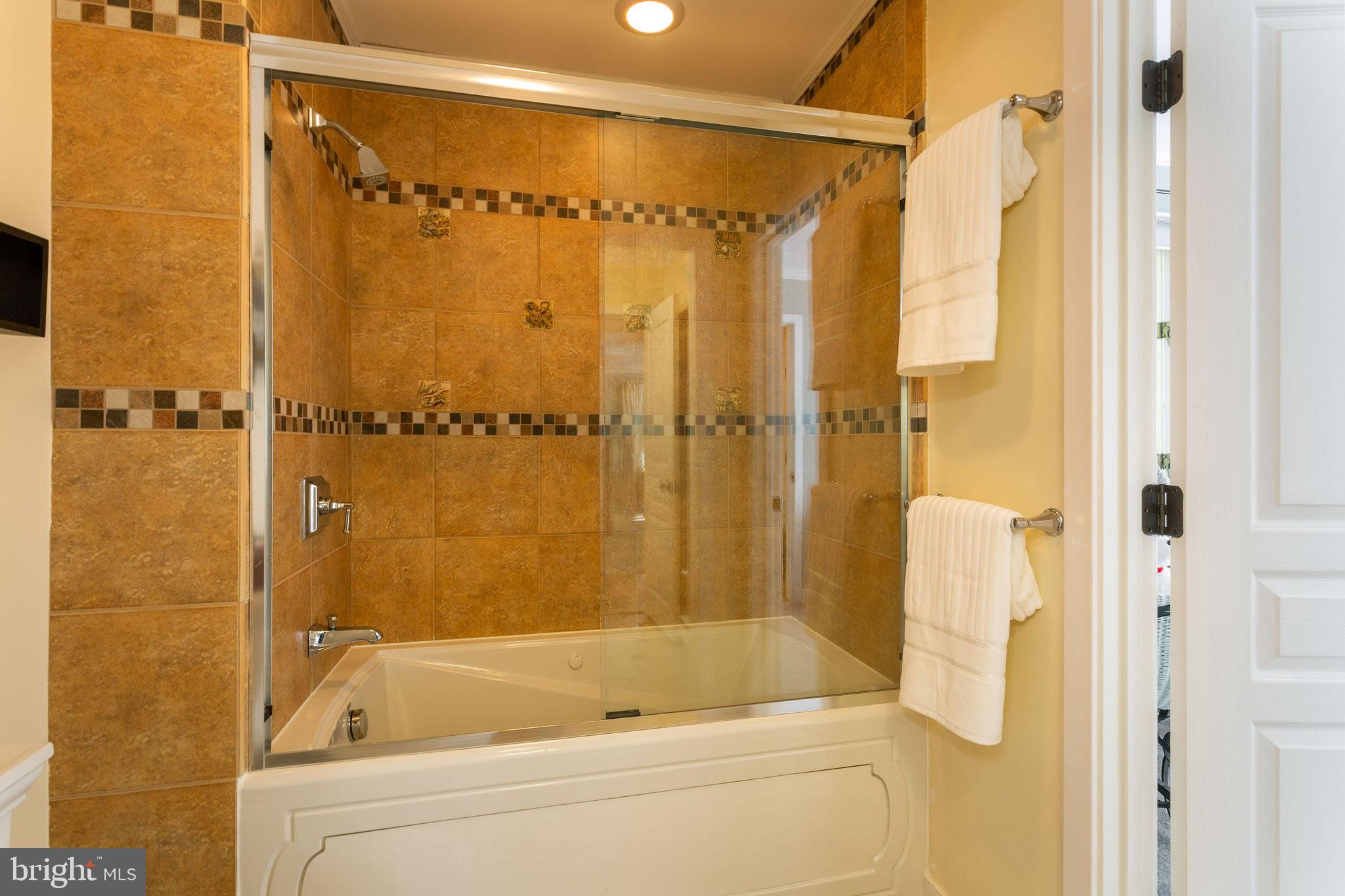 RIDGE CREST ESTATES - Residential