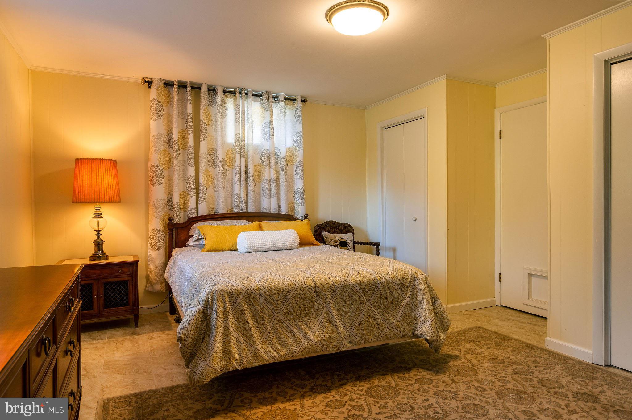 RIDGE CREST ESTATES - Residential