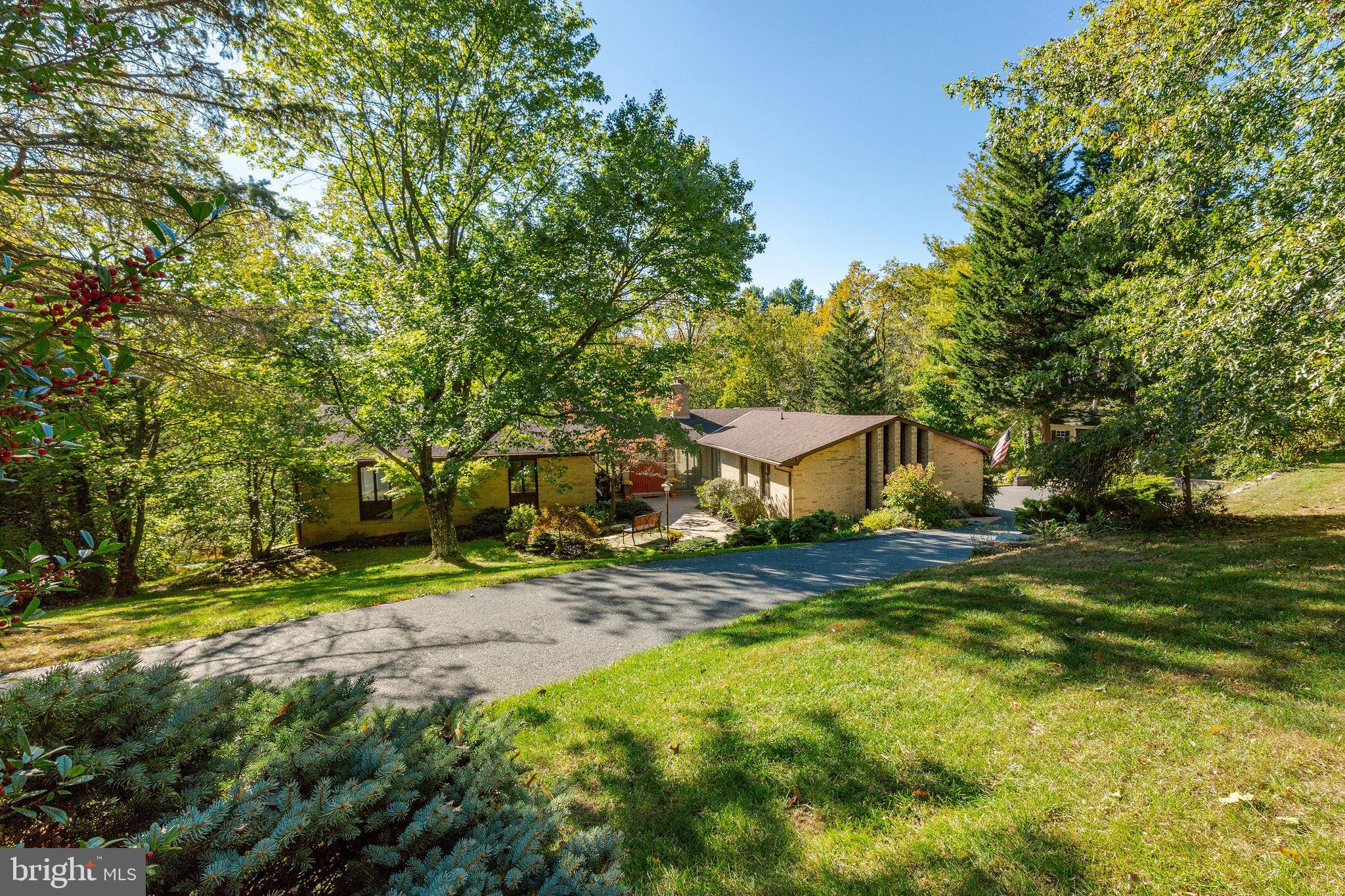 RIDGE CREST ESTATES - Residential