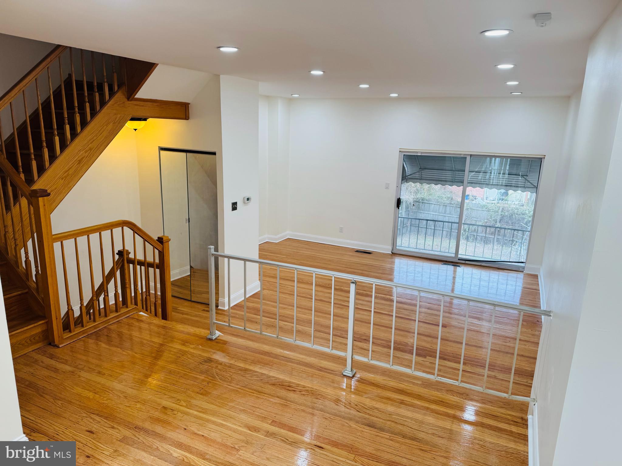 6829 LINDBERGH BOULEVARD