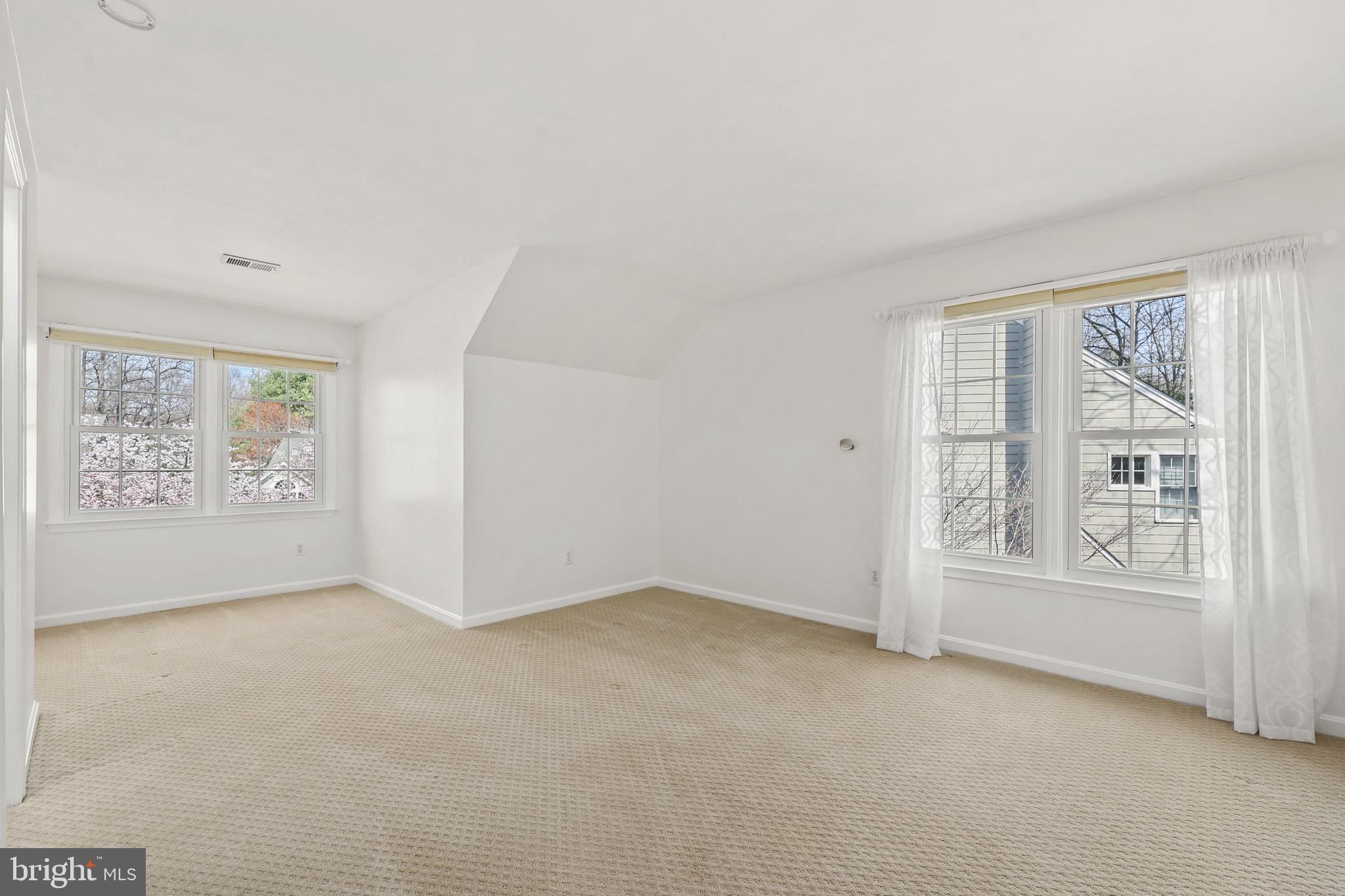 WESCOTT WOODS - Residential