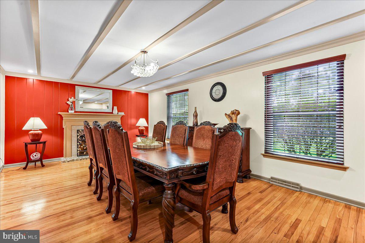 VALLEY FORGE MTN - Residential