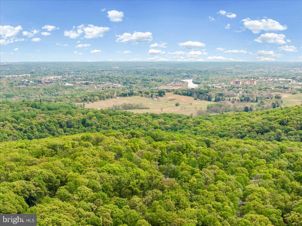 VALLEY FORGE MTN - Residential