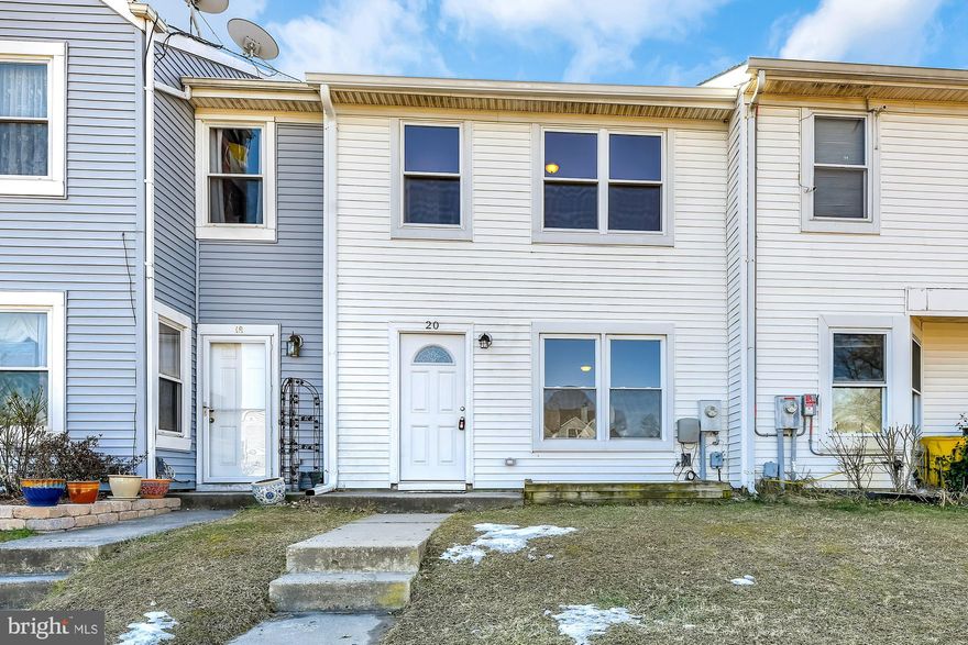 Come take a look at this beautiful 2BD, 1.5 BR townhome in Baltimore County. Featuring gorgeous wood floors with an open floor plan. Newly renovated kitchen with brand new stainless-steel appliances, closed in laundry area and bathroom. 2 spacious bedrooms on the second floor, and the backyard is perfect for small family gatherings. Does this look like your next home? Come check it out! *Background & Credit check required for all occupants 18 years & older. *Pets allowed max of 50Ib with additional security deposit