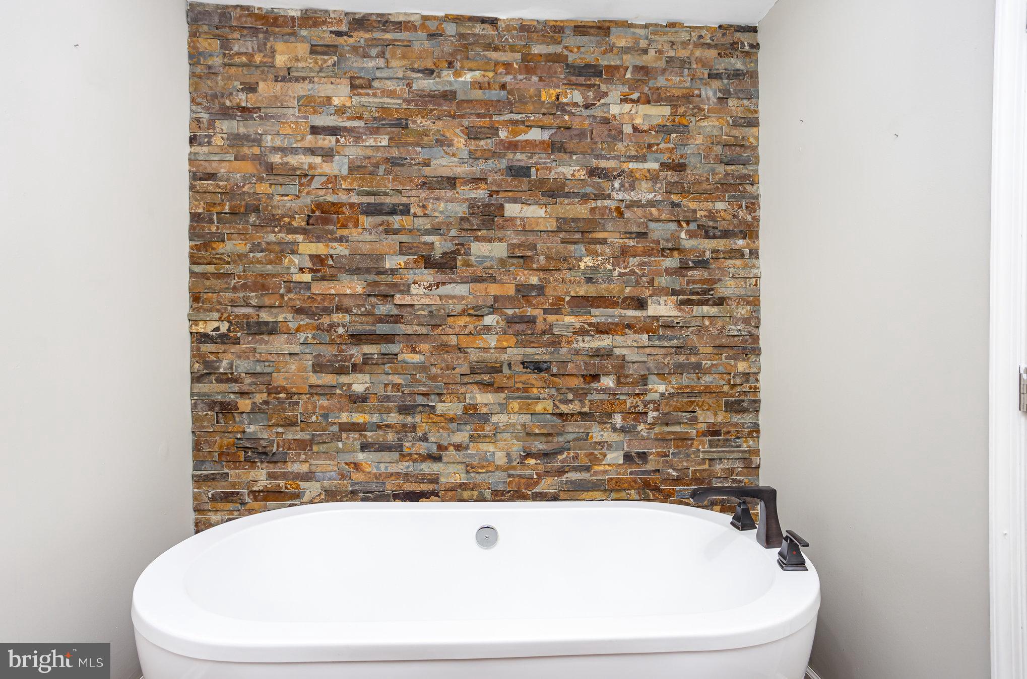 HAREWOOD PARK - Residential