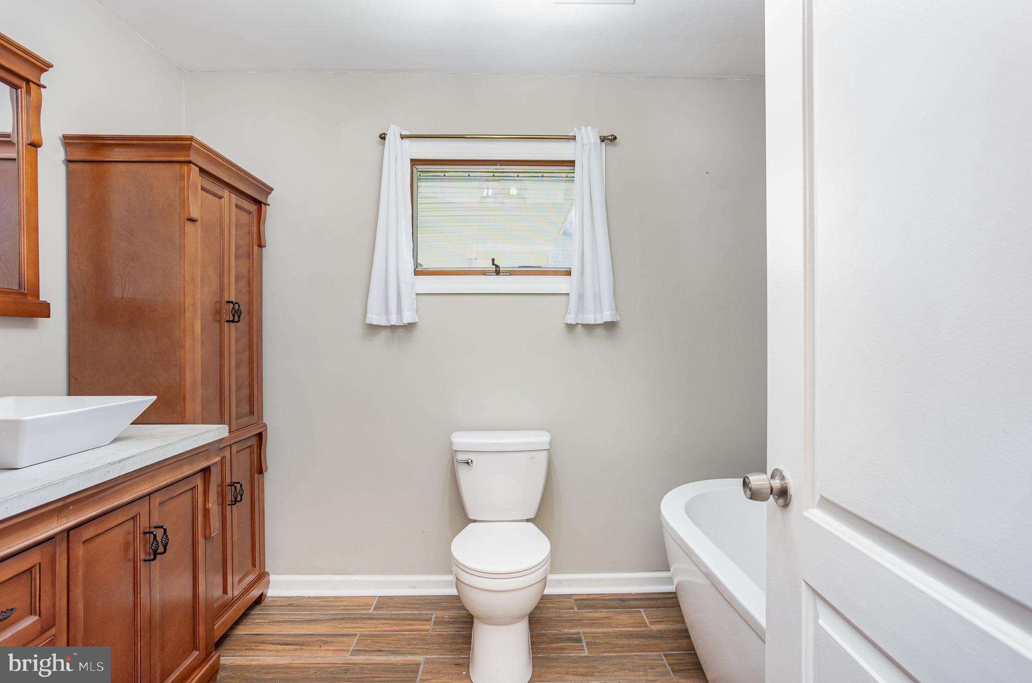 HAREWOOD PARK - Residential