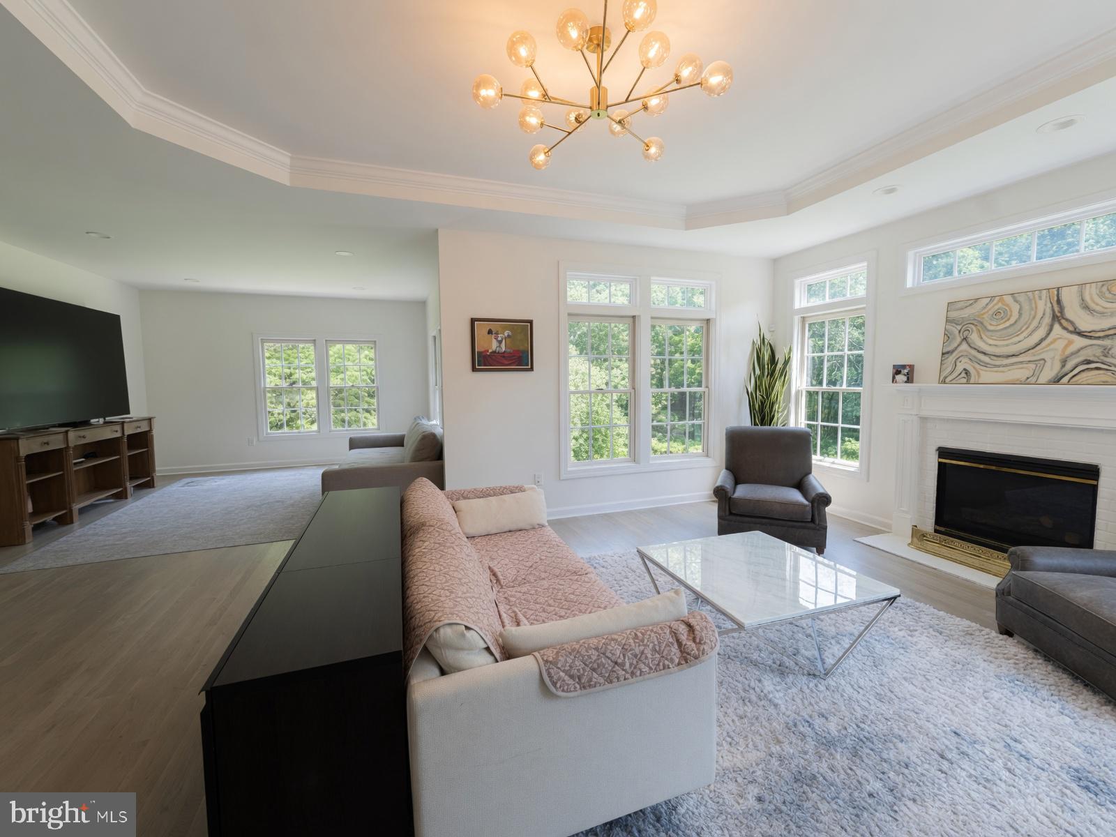 12 WINDFLOWER COURT