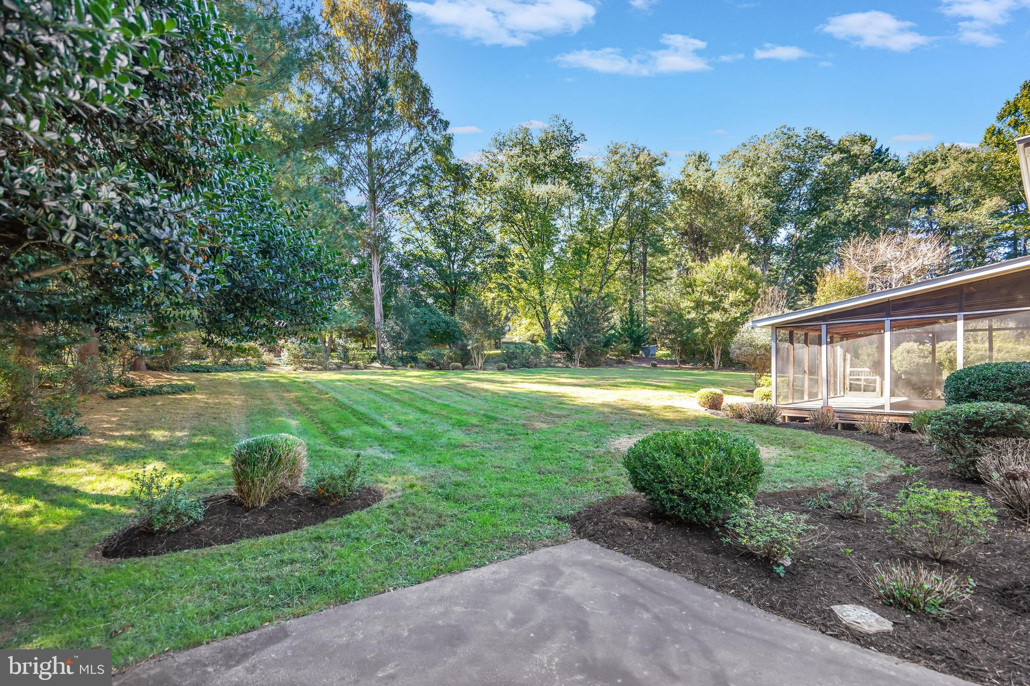 HICKORY CREEK - Residential