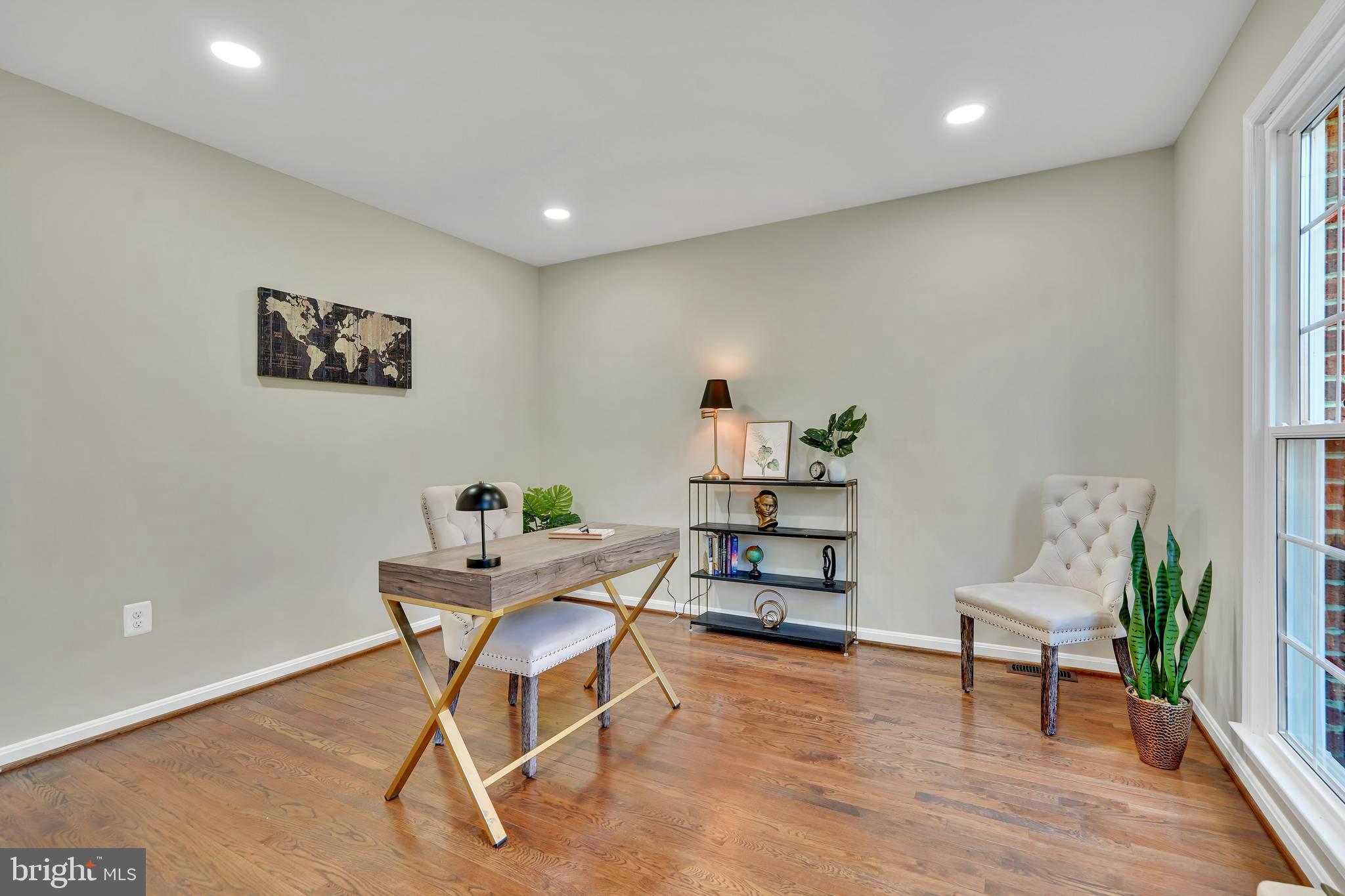 HICKORY CREEK - Residential