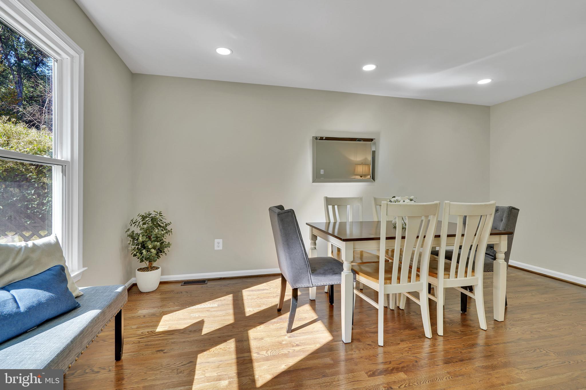 HICKORY CREEK - Residential