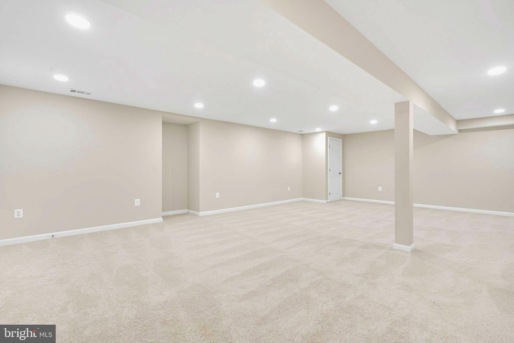 HICKORY CREEK - Residential