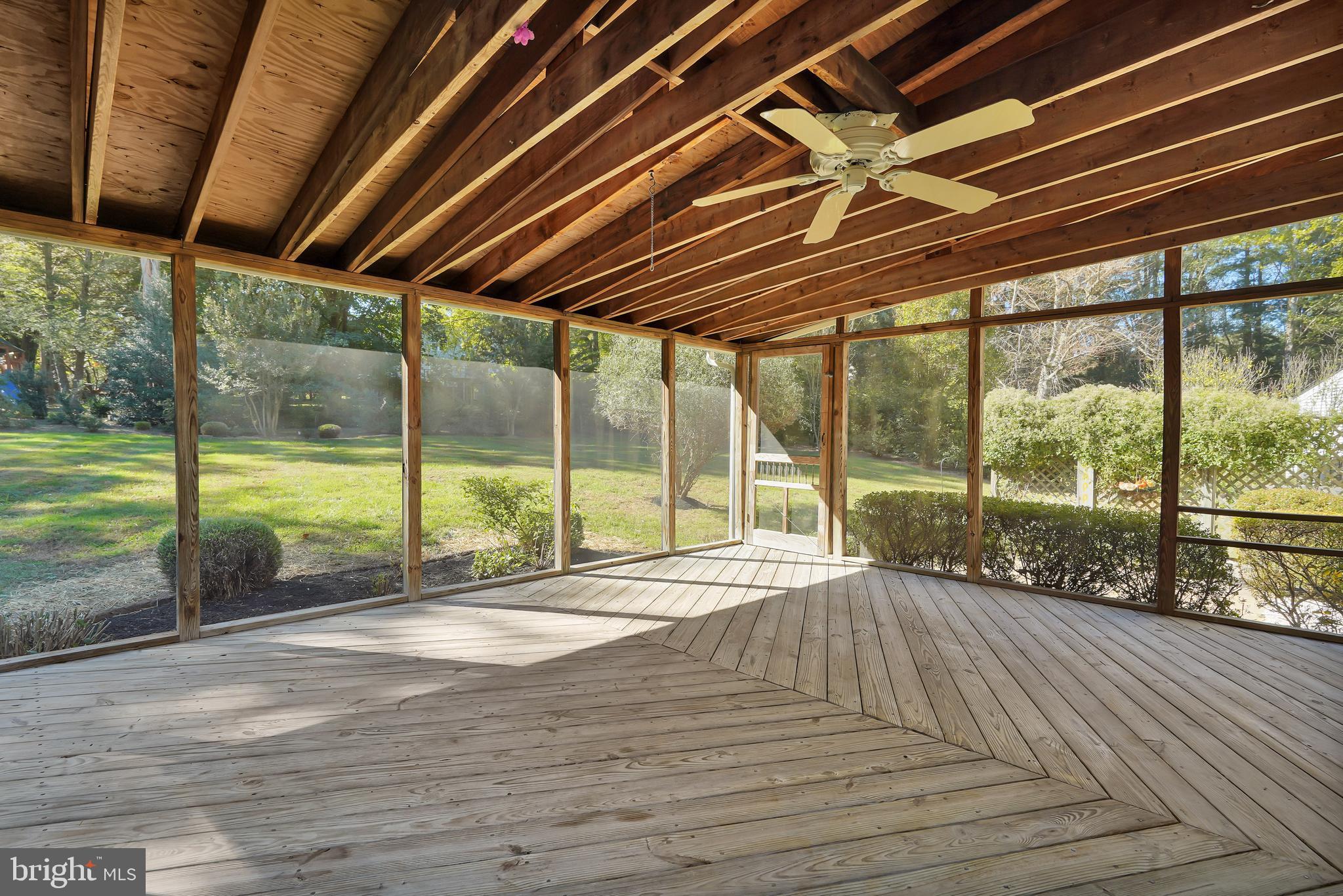 HICKORY CREEK - Residential