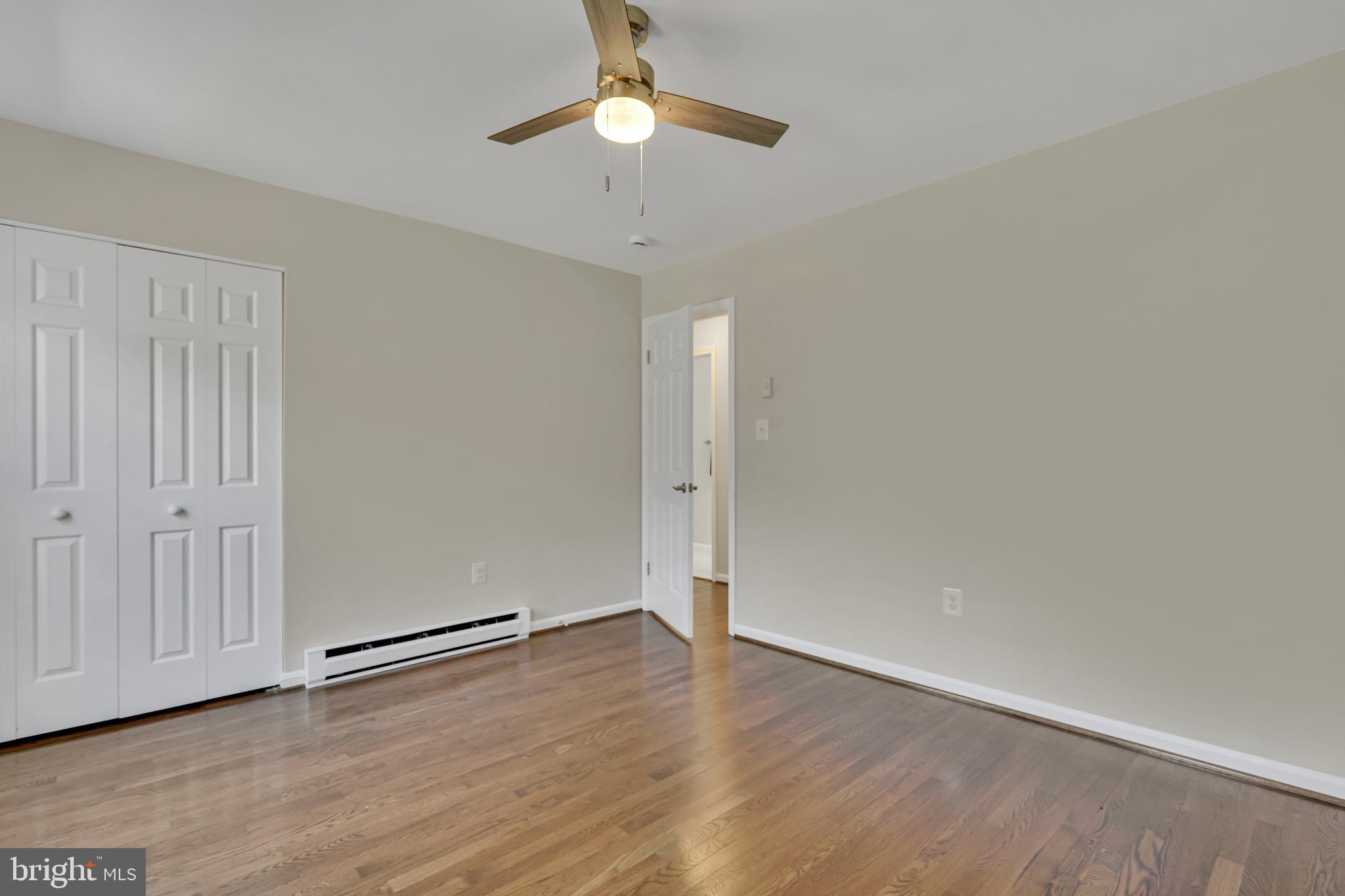 HICKORY CREEK - Residential