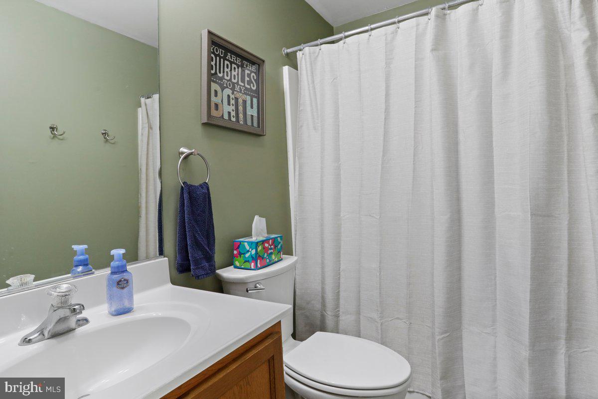 MADISON VILLAGE - Residential