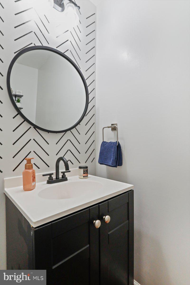 MADISON VILLAGE - Residential