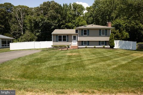 Homes For Sale - 27990 Woods Road<br/> EASTON, MD 21601