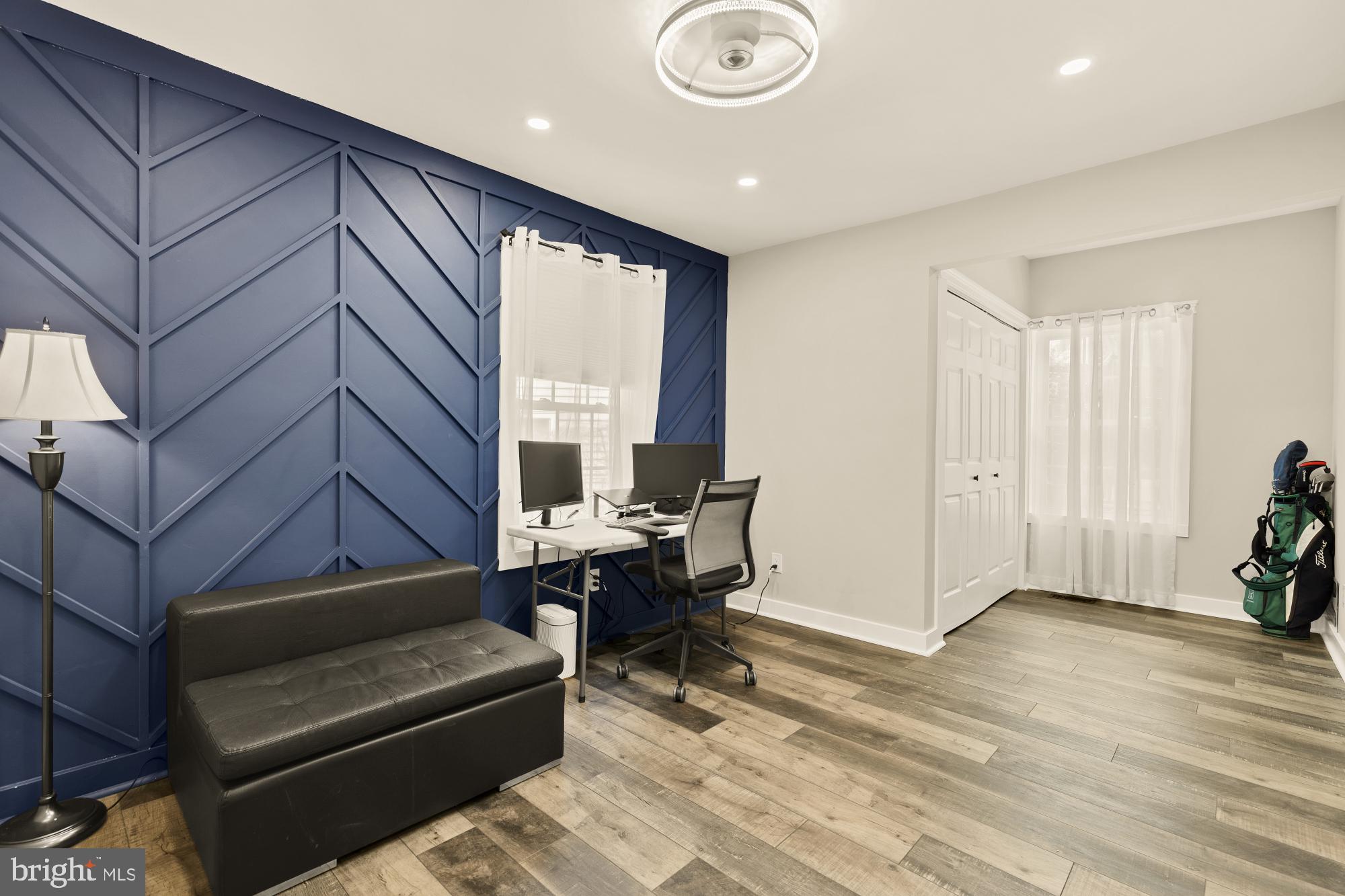 ROCK CREEK PALISADES - Residential