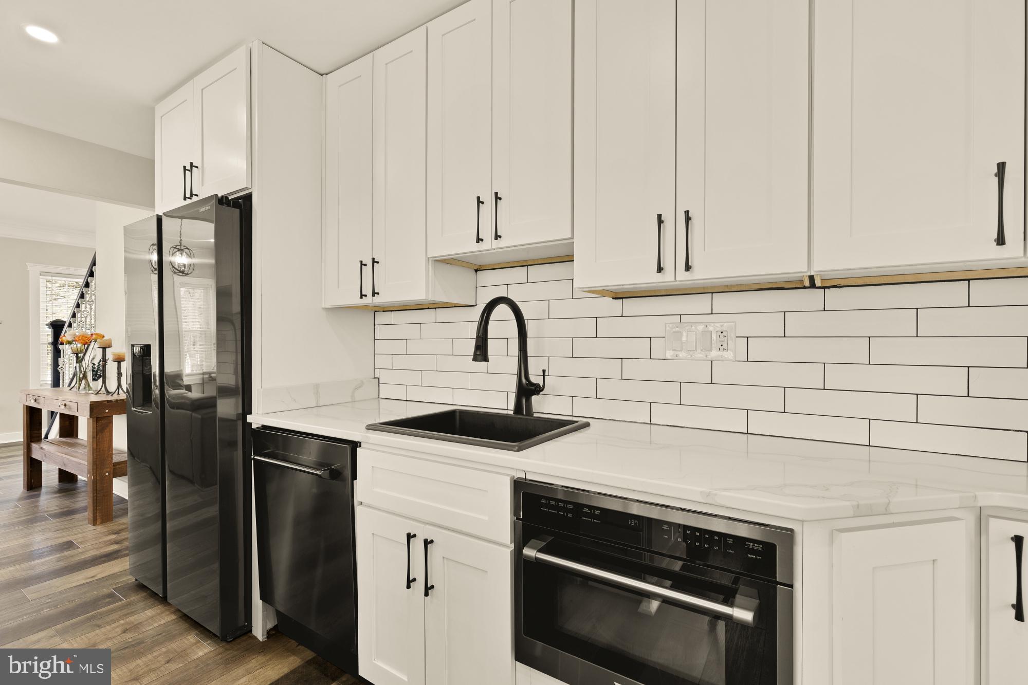 ROCK CREEK PALISADES - Residential