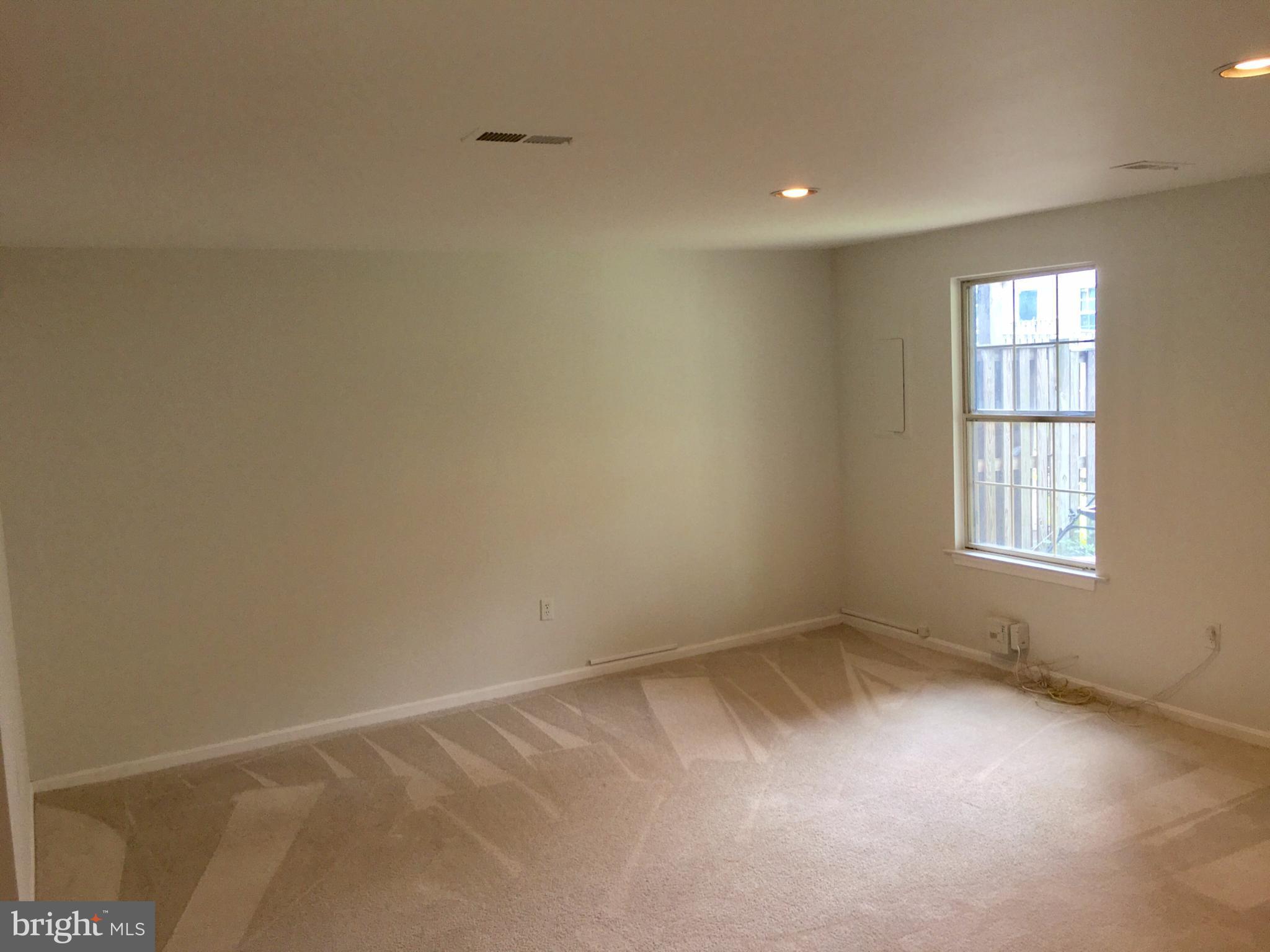 CROFTON COMMONS - Residential