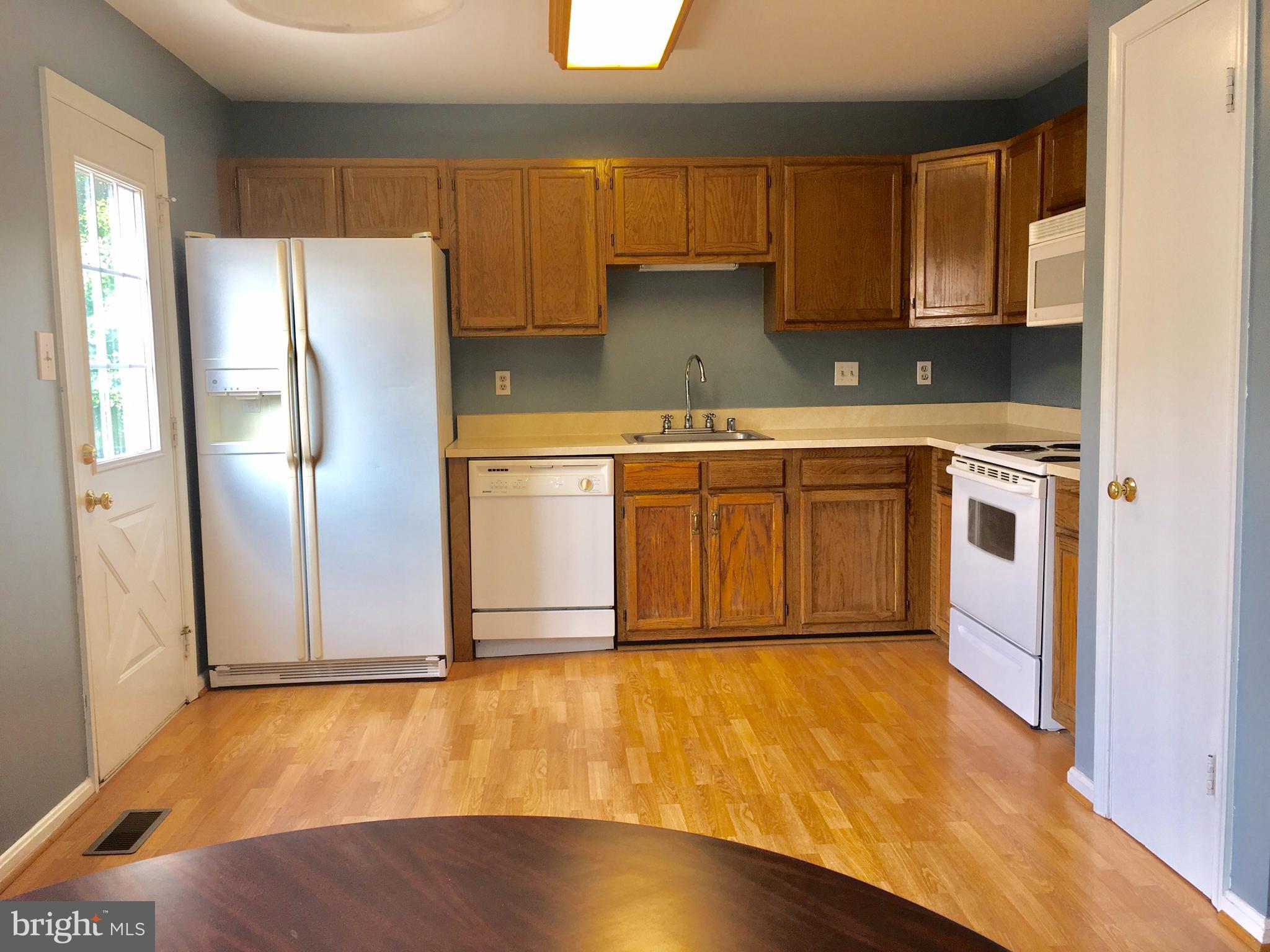 CROFTON COMMONS - Residential