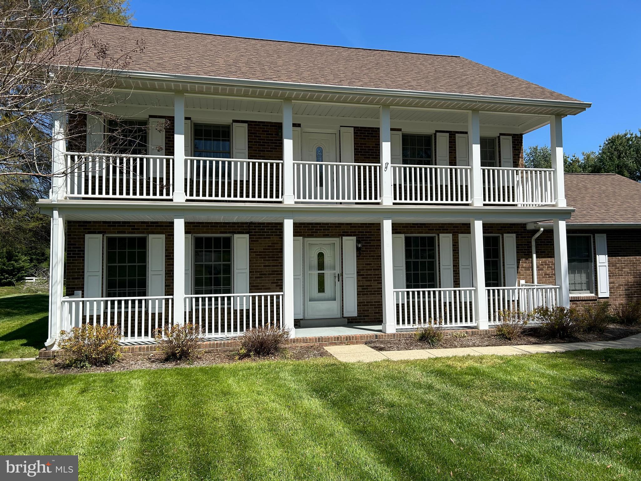 CALVERT BEACH ESTATES - Residential Lease