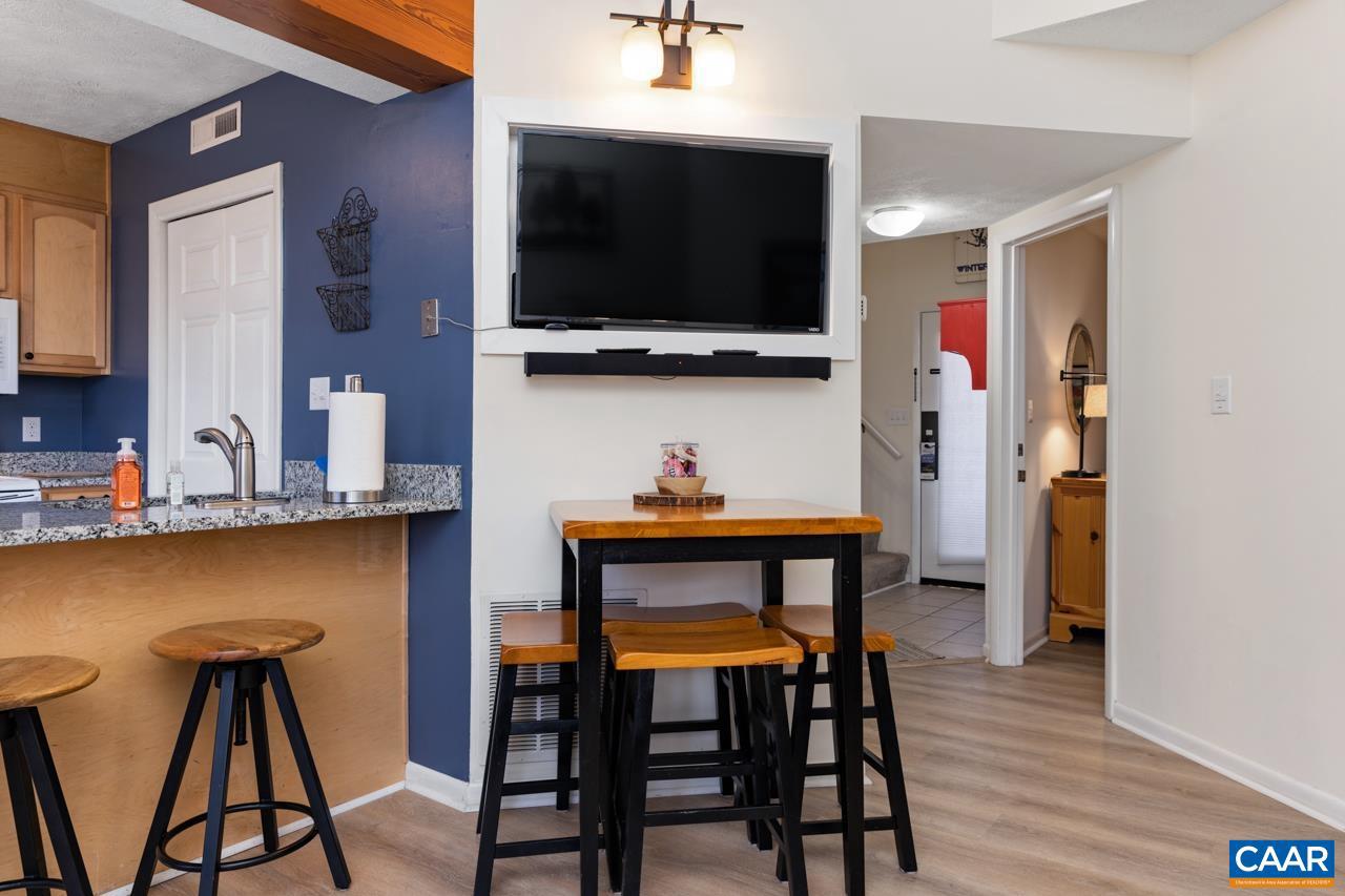 WINTERGREEN RESORT - Residential