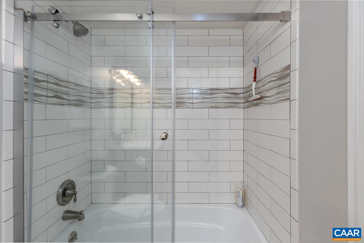 WINTERGREEN RESORT - Residential