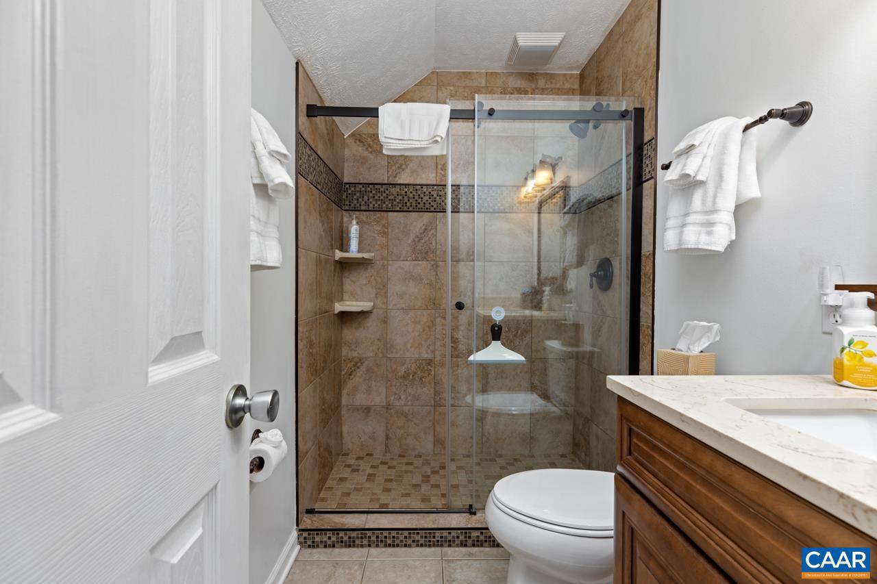 WINTERGREEN RESORT - Residential