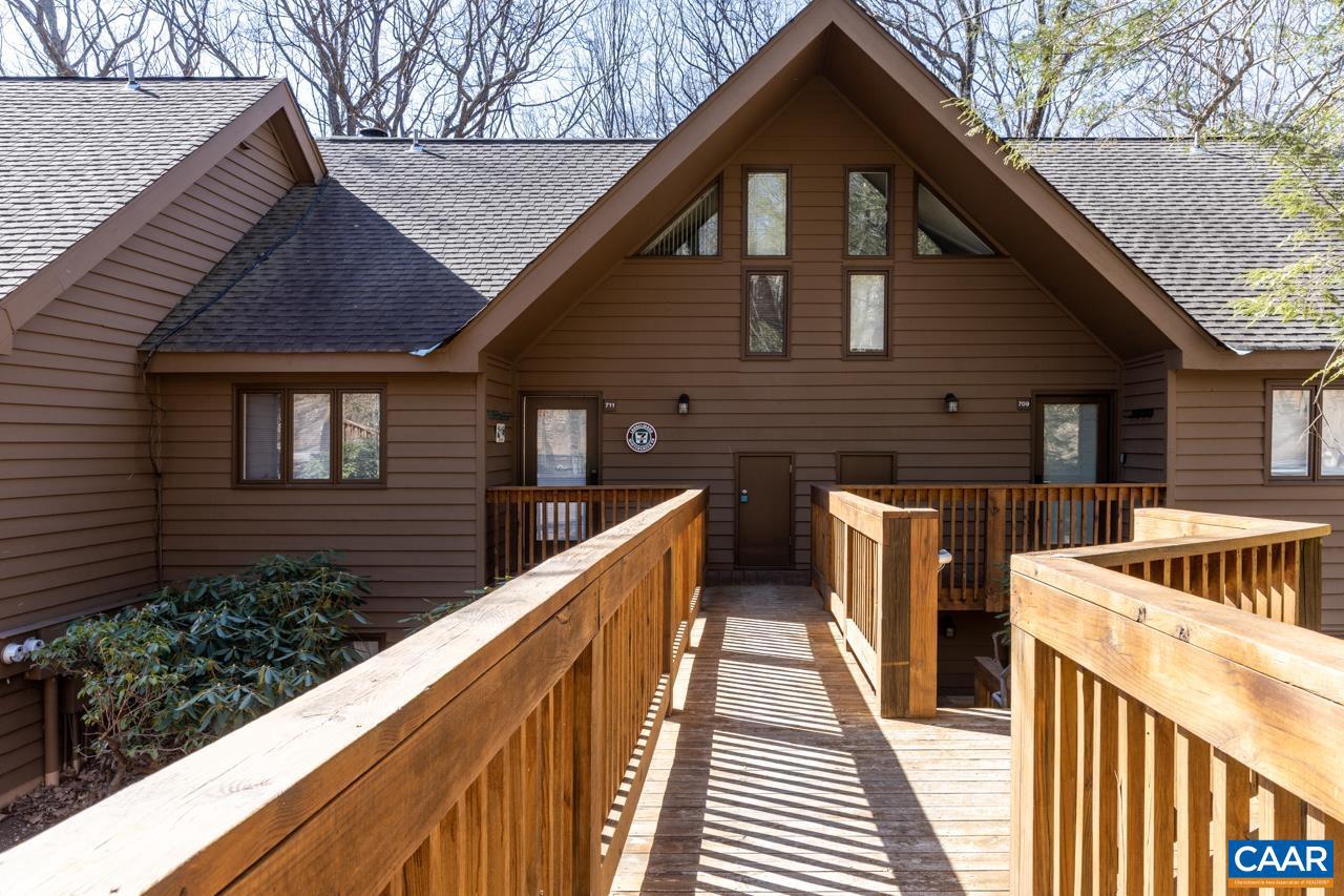 WINTERGREEN RESORT - Residential