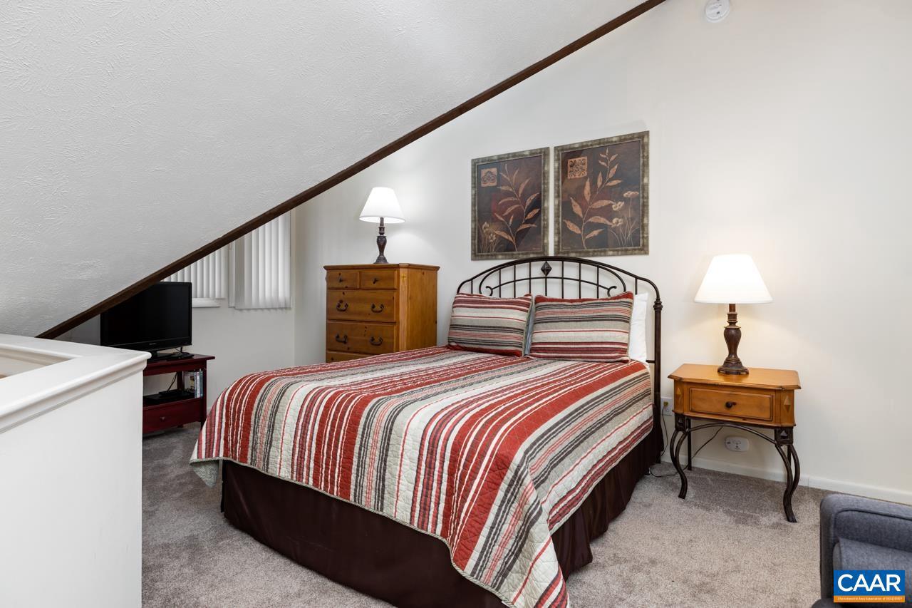 WINTERGREEN RESORT - Residential