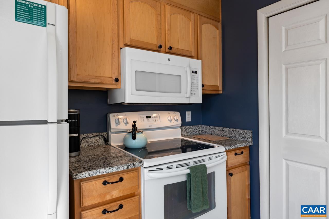 WINTERGREEN RESORT - Residential