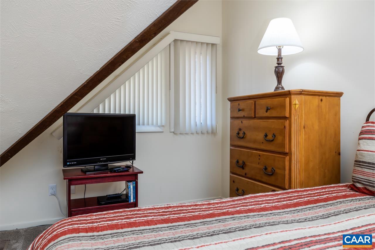 WINTERGREEN RESORT - Residential