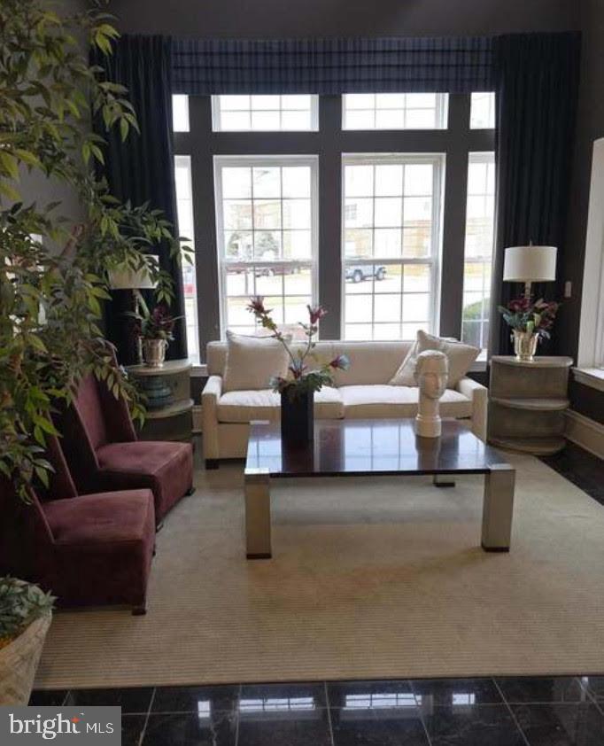 CAMERON GROVE - Residential