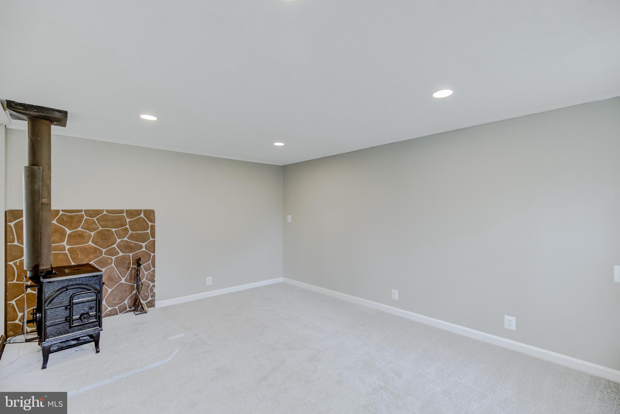 HICKORY RIDGE - Residential