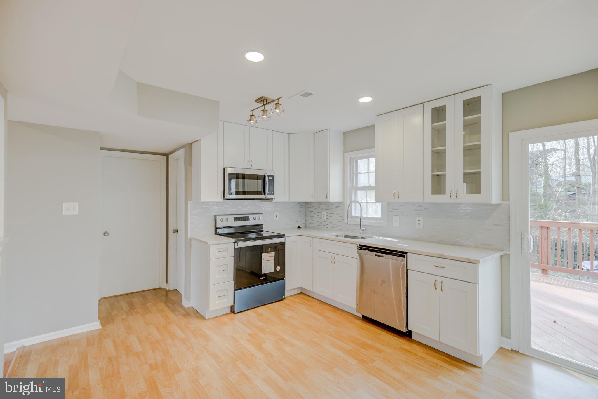 HICKORY RIDGE - Residential