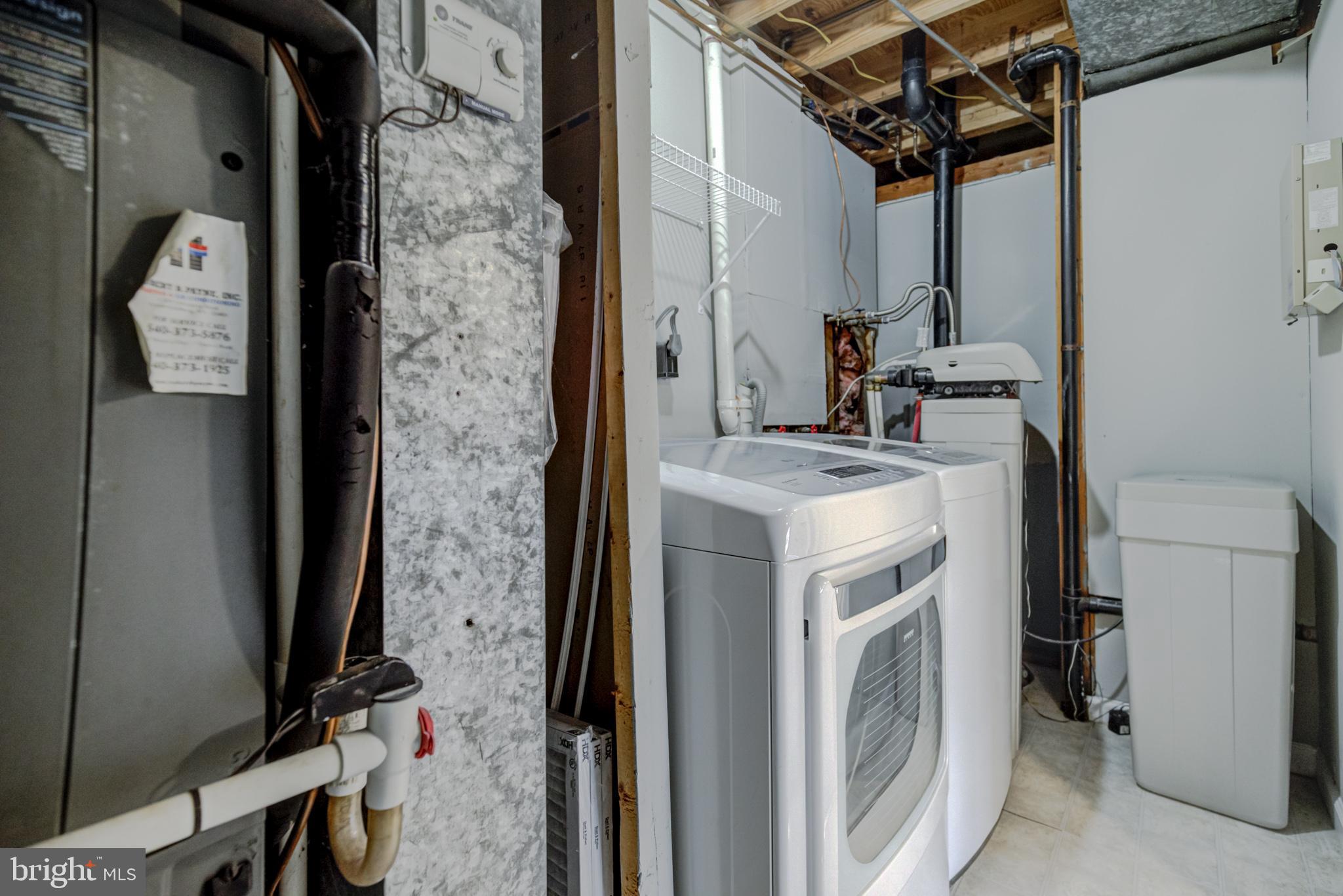 HICKORY RIDGE - Residential