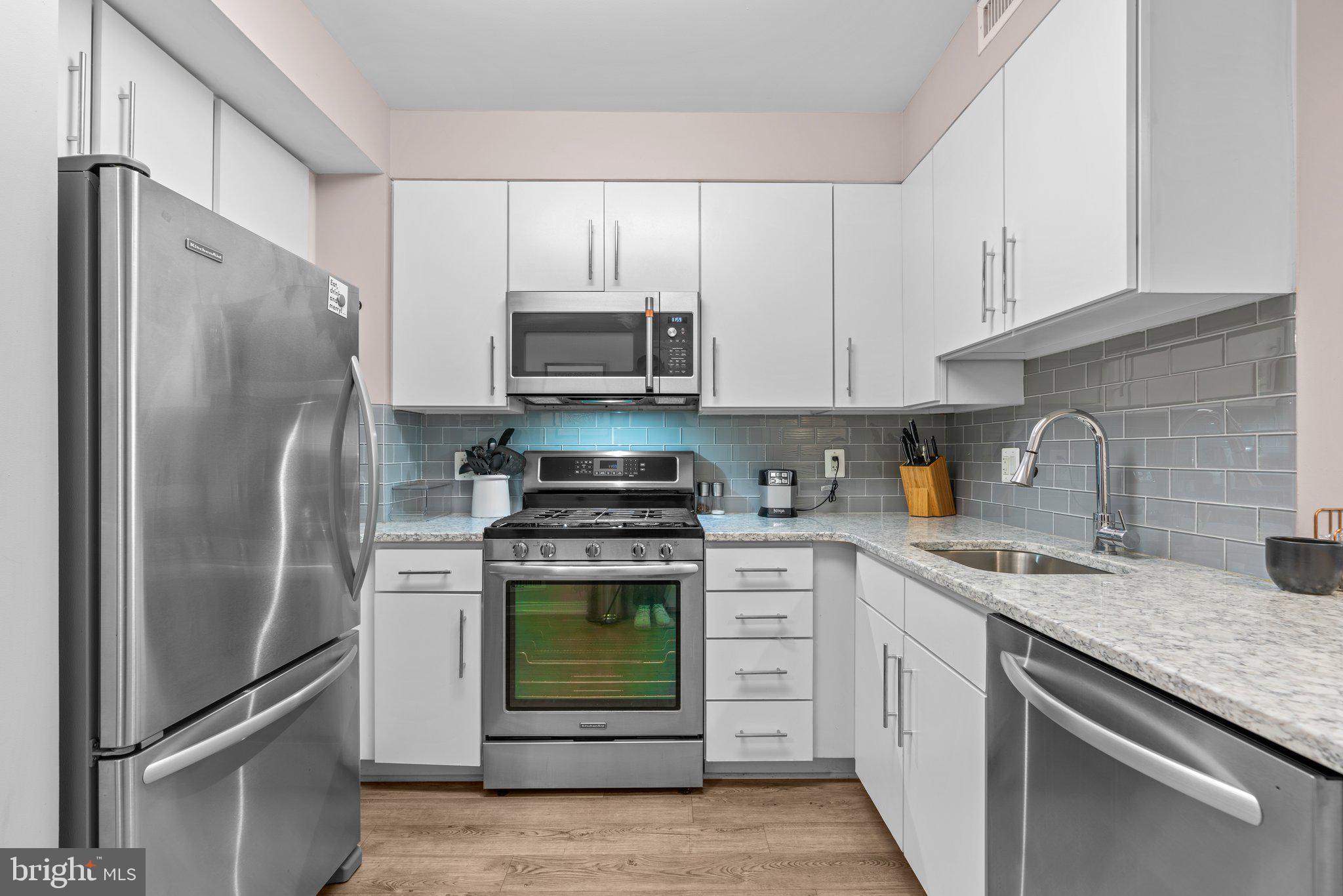 LIONSGATE - Residential