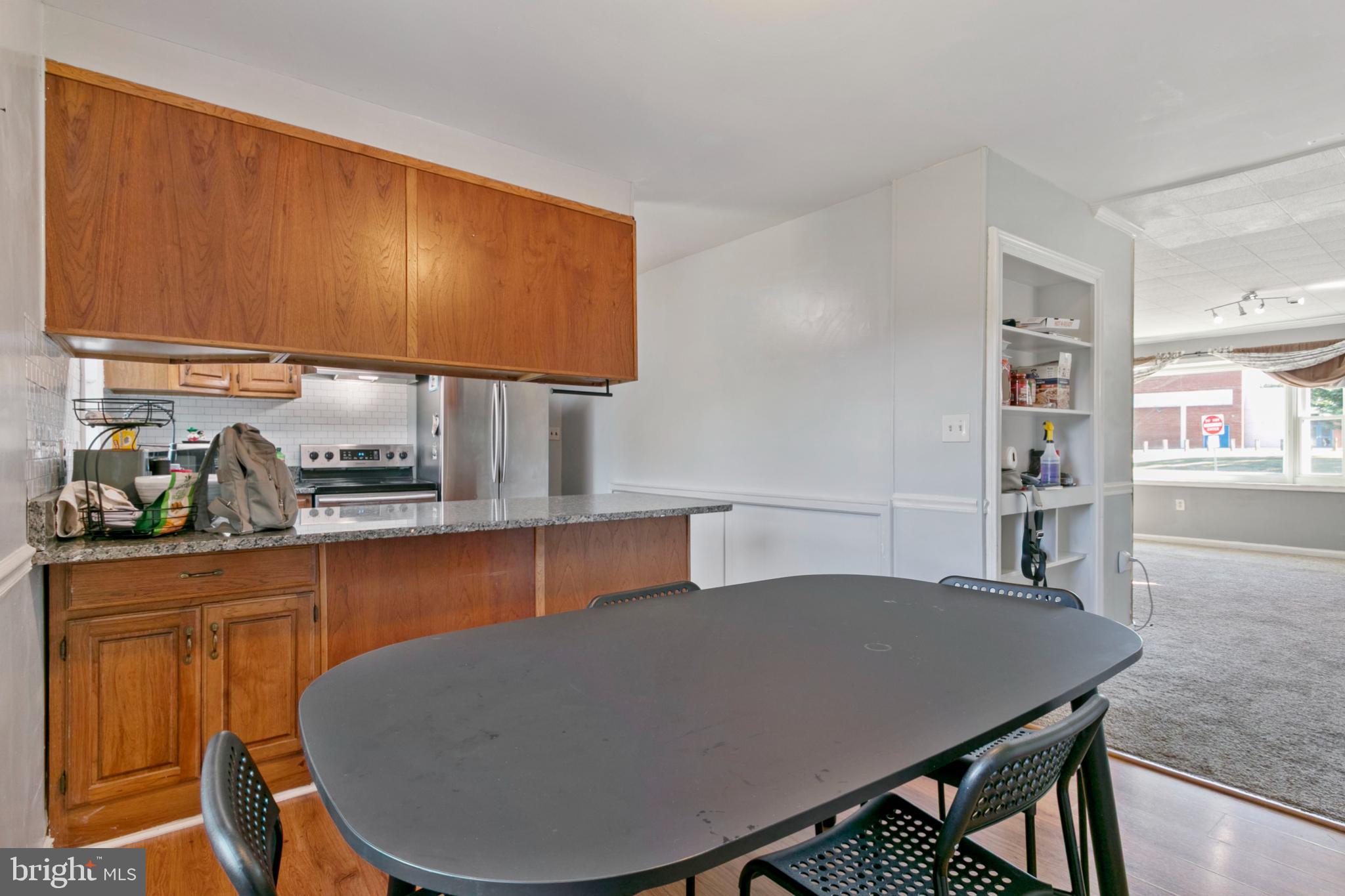 LAUREL - Residential