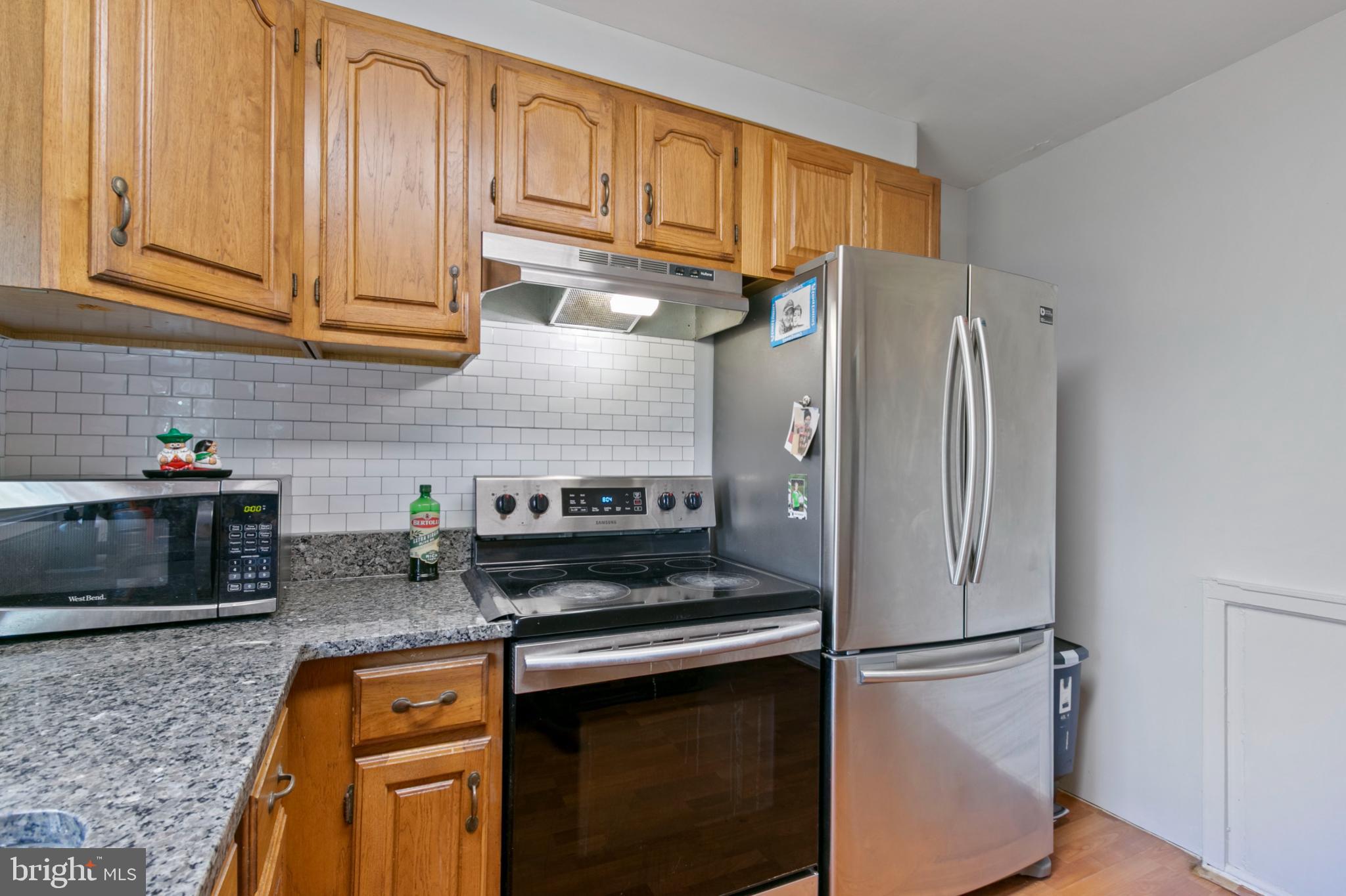 LAUREL - Residential