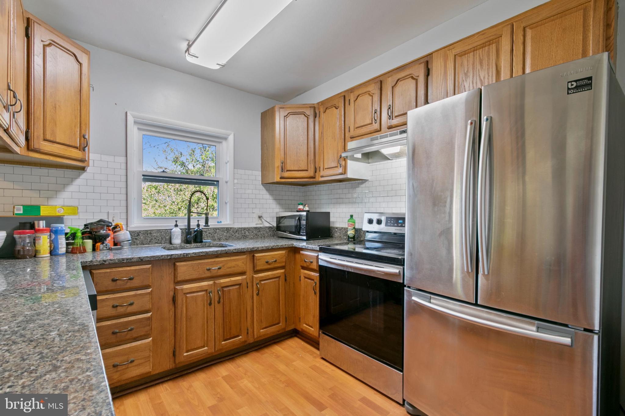 LAUREL - Residential