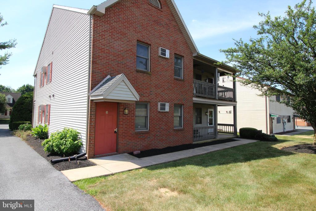 Photo of 6 Cardinal Drive #8, STEVENS, PA 17578 (MLS # PALA2077240)