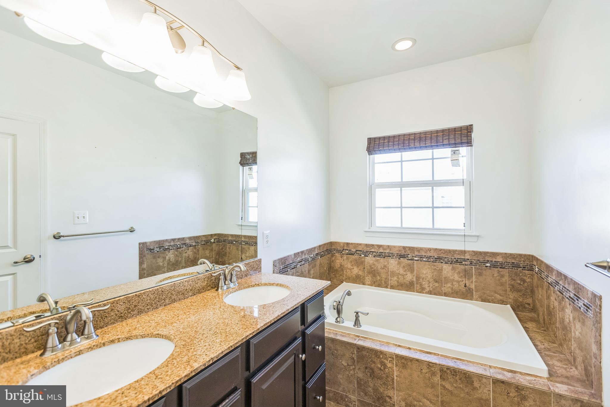 ADDISON ROAD SOUTH - Residential Lease