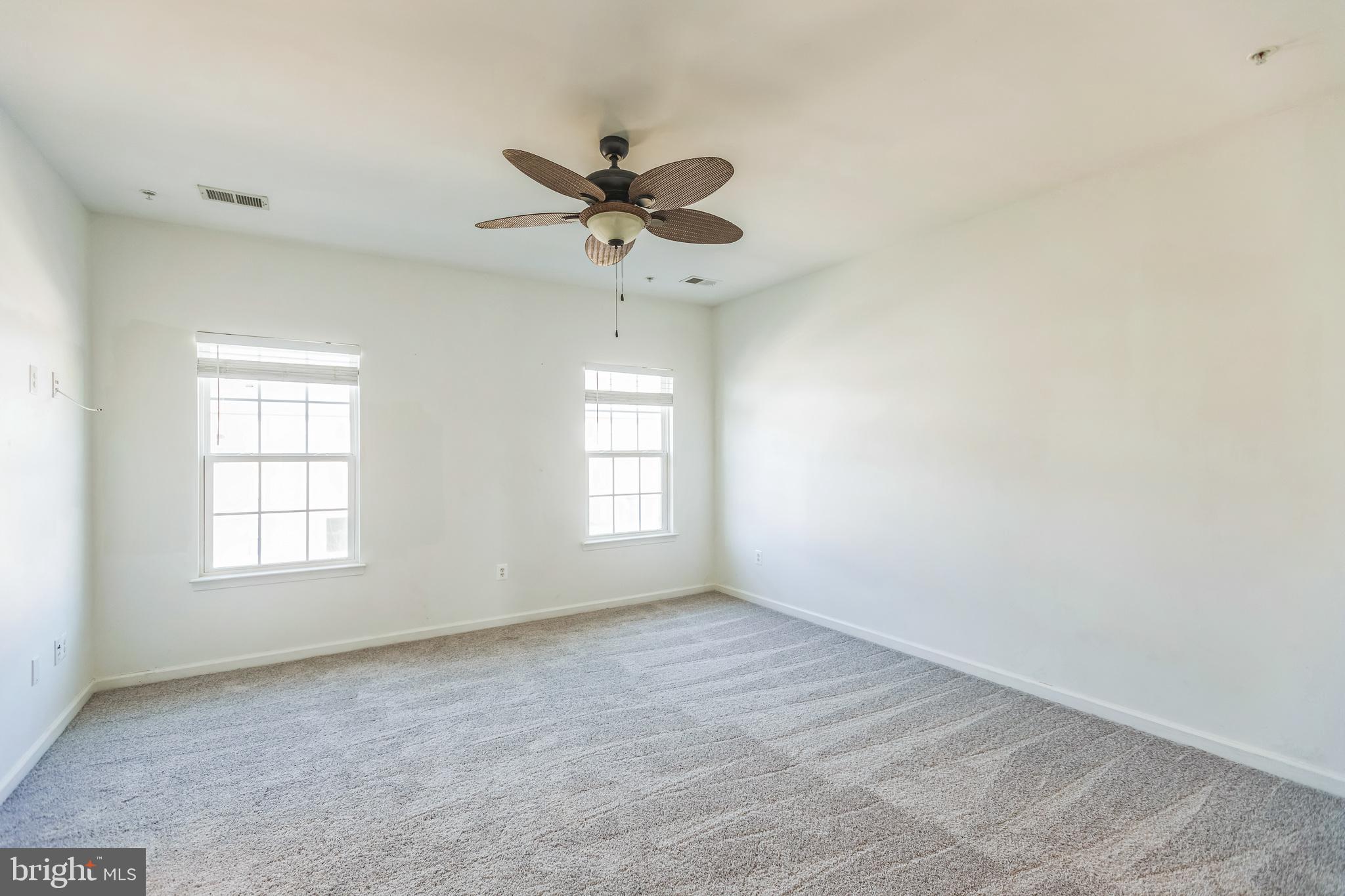 ADDISON ROAD SOUTH - Residential Lease