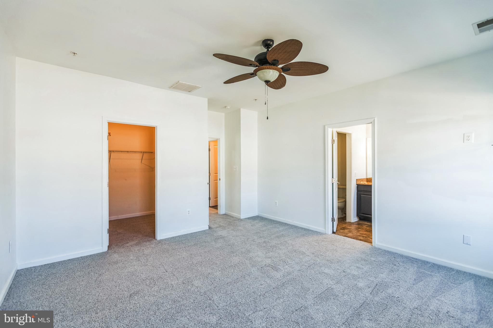 ADDISON ROAD SOUTH - Residential Lease