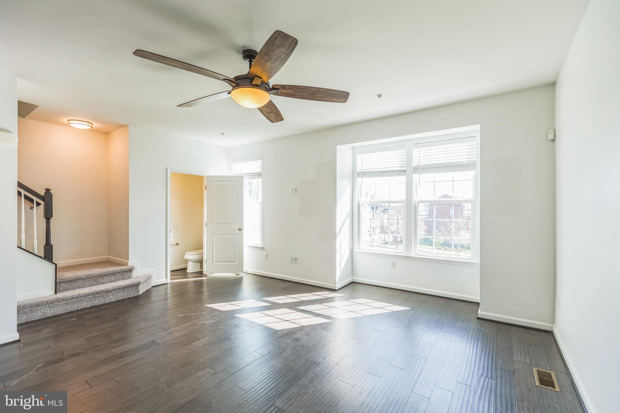 ADDISON ROAD SOUTH - Residential Lease